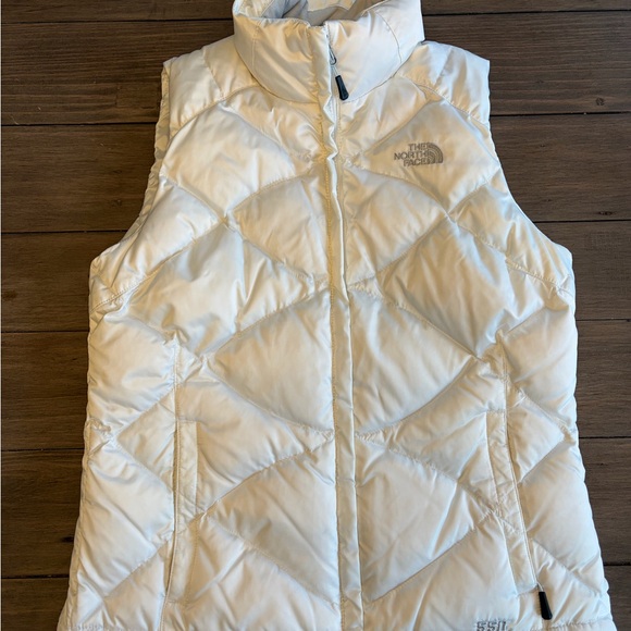 The North Face Jackets & Blazers - The North Face Women’s Cream Quilted Insulated Vest Size Medium